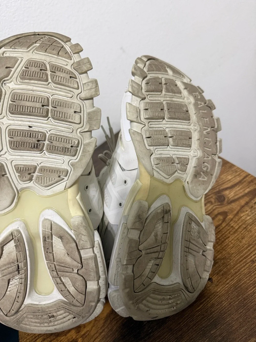 Balenciaga Chunky Lace-Up Sneakers in Cream - Picture 5 of 5